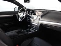 Gebraucht Mercedes E200 AMG line 184 PS (135 kW) 2015 Silber/grau (metallic) Coupé