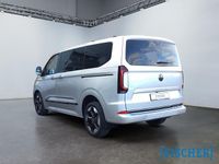 Neu VW Caravelle Edition 150 PS (110 kW) 2026 Light grey metallic (grau) Van
