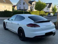 Gebraucht Porsche Panamera 4 Black Edition 441 PS (324 kW) 2016 Weiß Limousine