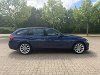 Gebraucht BMW 318 150 PS (110 kW) 2019 Blau Kombi