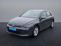 Gebraucht VW Golf VIII Life 116 PS (85 kW) 2024 Delfingrau metallic Limousine