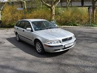 Gebraucht Volvo V40 Comfort 122 PS (89 kW) 2001 Silber Kombi