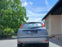 Gebraucht Ford Focus Trend 116 PS (85 kW) 2003 Silber Limousine