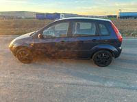 Gebraucht Ford Fiesta 80 PS (58 kW) 2005 Blau Kleinwagen