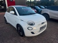 Gebraucht Fiat 500e Icon 86 kW (118 PS) 2022 Weiß Limousine