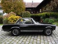 Gebraucht Mercedes 230 150 PS (110 kW) 1964 Schwarz Cabrio