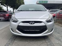 Gebraucht Hyundai ix20 116 PS (85 kW) 2014 Silber Kleinwagen
