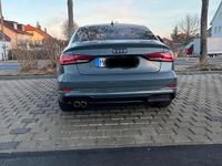 Gebraucht Audi A3 150 PS (110 kW) 2017 Grau Limousine