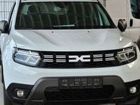 Gebraucht Dacia Duster Journey 101 PS (74 kW) 2024 Weiß SUV