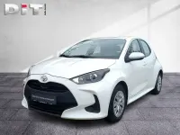 Gebraucht Toyota Yaris Comfort 72 PS (52 kW) 2023 Schneeweiß Kleinwagen