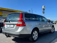 Gebraucht Volvo V70 Kinetic 185 PS (136 kW) 2007 Silber Kombi