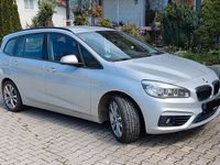 Gebraucht BMW 218 Gran Tourer Sport Line 150 PS (110 kW) 2016 Silber Van / Kleinbus