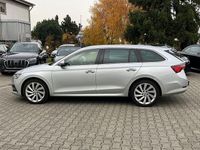 Gebraucht Skoda Octavia First Edition 150 PS (110 kW) 2020 Silber Kombi