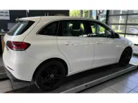 Gebraucht Mercedes 200 150 PS (110 kW) 2020 Polarweiss  unilack Kombi
