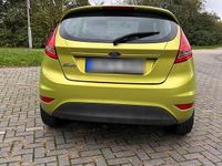 Gebraucht Ford Fiesta Trend 82 PS (60 kW) 2008 Grün Kleinwagen