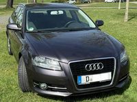 Gebraucht Audi A3 Attraction 105 PS (77 kW) 2011 Grau Kleinwagen