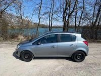 Gebraucht Opel Corsa 101 PS (74 kW) 2012 Silber Kleinwagen