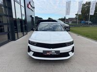 Neu Opel Astra 131 PS (96 kW) 2025 Weiß Kombi
