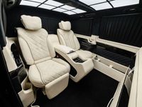 Gebraucht Mercedes V300 237 PS (174 kW) 2024 Schwarz Van / Kleinbus