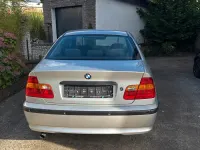 Gebraucht BMW 318 143 PS (105 kW) 2001 Grau Limousine