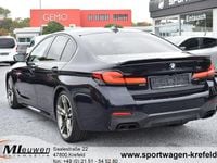 Gebraucht BMW M550 M Sport 530 PS (389 kW) 2021 Carbonschwarz metallic Limousine
