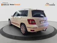 Gebraucht Mercedes GLK220 170 PS (125 kW) 2010 Calcitweiss/zirrusweiss SUV