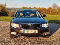 Gebraucht Skoda Superb Elegance 160 PS (117 kW) 2010 Braun Kombi