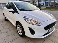 Gebraucht Ford Fiesta 71 PS (52 kW) 2017 Weiß Kleinwagen