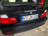 Gebraucht BMW 330 Exclusive 231 PS (169 kW) 2005 Blau Cabrio
