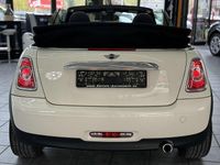 Gebraucht Mini Cooper Cabriolet 111 PS (81 kW) 2015 Weiß Cabrio