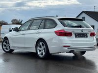 Gebraucht BMW 330 Sport Line 258 PS (189 kW) 2015 Weiß Kombi