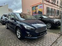 Gebraucht Ford S-MAX Titanium 241 PS (177 kW) 2018 Blau Van / Kleinbus