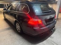 Gebraucht BMW 525 197 PS (144 kW) 2008 Grün Kombi