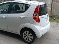 Gebraucht Suzuki Splash 85 PS (62 kW) 2009 Weiß Kleinwagen