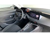 Gebraucht Peugeot 308 Active 131 PS (96 kW) 2023 Weiss/schneeweiss / uni Kombi