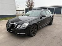 Gebraucht Mercedes E220 Avantgarde 170 PS (125 kW) 2011 Schwarz Kombi