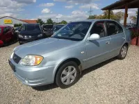 Gebraucht Hyundai Accent GLS 86 PS (63 kW) 2003 Grau Limousine