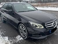 Gebraucht Mercedes E220 Avantgarde 170 PS (125 kW) 2015 Schwarz Limousine