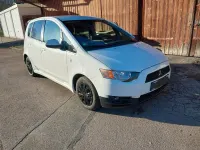 Gebraucht Mitsubishi Colt 75 PS (55 kW) 2012 Weiß Kleinwagen