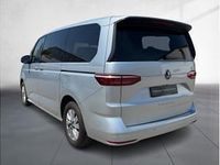 Neu VW Multivan Life 204 PS (150 kW) 2026 Silber (reflexsilber metallic) Van