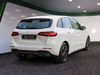 Gebraucht Mercedes B200 Advanced 150 PS (110 kW) 2023 Weiss / polarweiß Van / Kleinbus