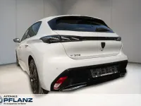 Gebraucht Peugeot e-308 114 kW (156 PS) 2024 Weiss Kleinwagen