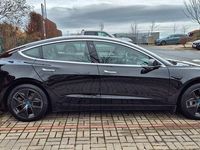 Gebraucht Tesla Model 3 253 kW (345 PS) 2019 Schwarz Limousine