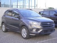 Gebraucht Ford Kuga ST-Line 120 PS (88 kW) 2018 Grau SUV