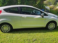 Gebraucht Ford Fiesta 60 PS (44 kW) 2009 Weiß Limousine