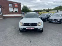 Używany Dacia Duster Lauréate 125 KM (91 kW) 2017 Biały SUV
