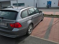 Gebraucht BMW 320 170 PS (125 kW) 2010 Grau Kombi