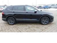Gebraucht VW Tiguan Allspace Life 190 PS (139 kW) 2023 Deepblackperleffektmet c9x (schwarz)schwarz SUV