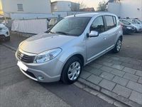 Gebraucht Dacia Sandero Lauréate 75 PS (55 kW) 2009 Platingrau Limousine