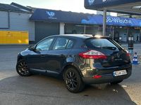 Gebraucht Renault Mégane III 101 PS (74 kW) 2012 Schwarz Limousine